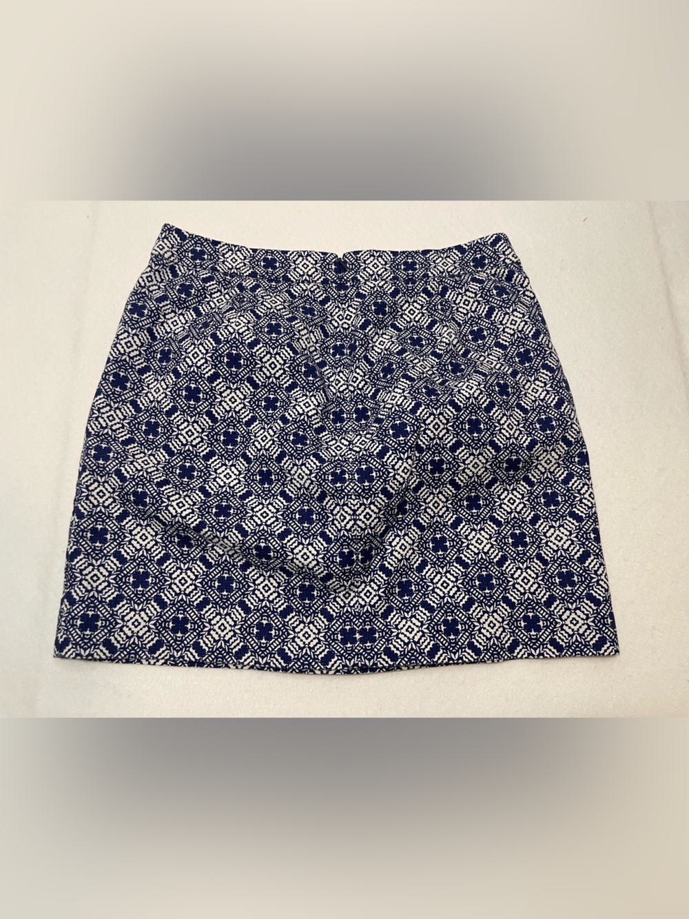 J.Crew Blue White Geometric Mini Skirt Size 4 Cotton - Picture 8 of 8